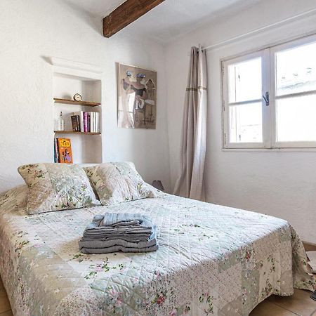 Maison De Village Au Coeur De ลีล-ซูร์-ลา-ซอร์ก ภายนอก รูปภาพ