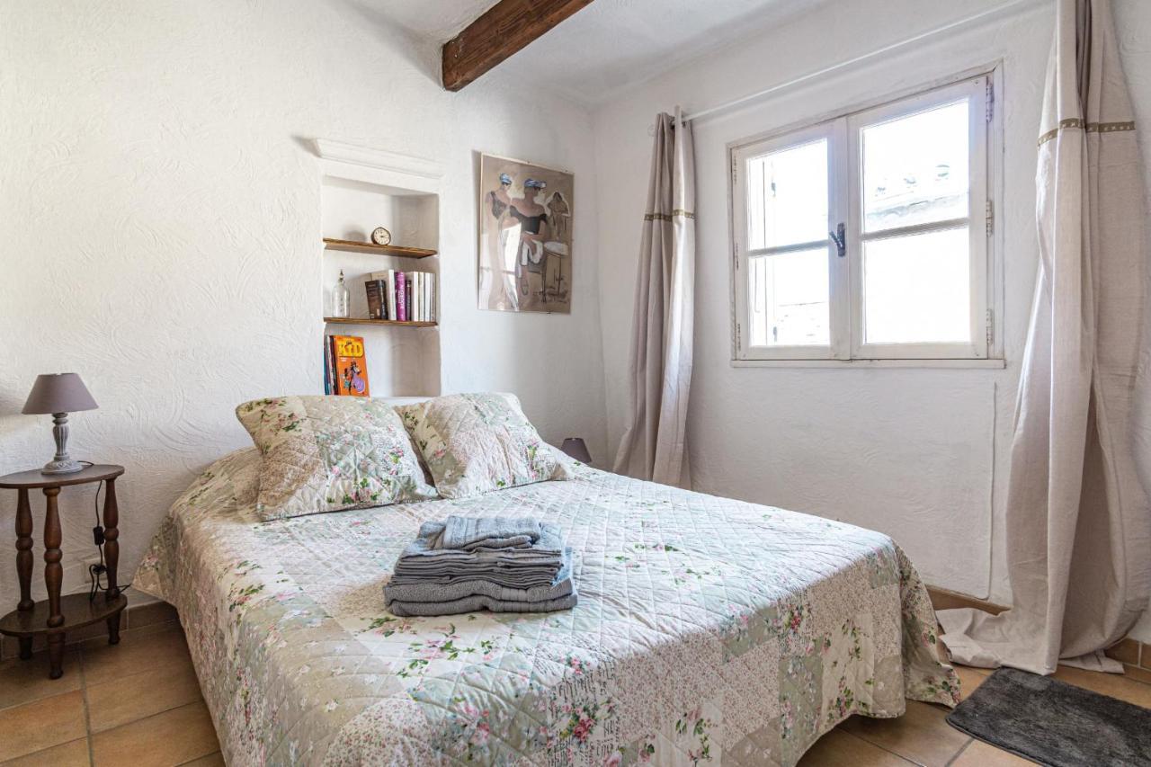 Maison De Village Au Coeur De ลีล-ซูร์-ลา-ซอร์ก ภายนอก รูปภาพ